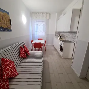 La Casa Di Sandra , Rapallo Italia