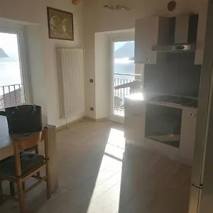 Casetta Mia Castro (Lombardy)