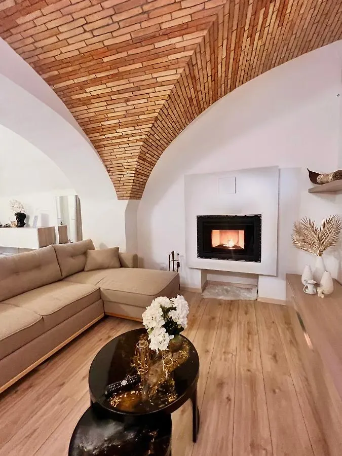 Holiday home L'Arco Sul Lago • Gold Apartment Castro